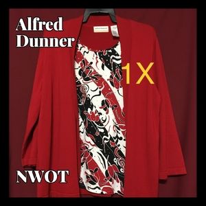 SOLD - 🌸 NWOT 🌸 Sweater & Top Set - Women's 1X